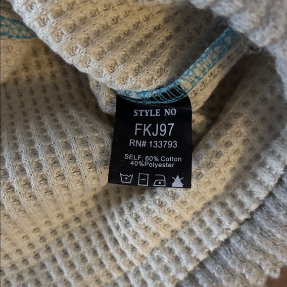 POL Quilted/Waffle Knit Hooded Shaket- Blue and Cream - Picture 7 of 8